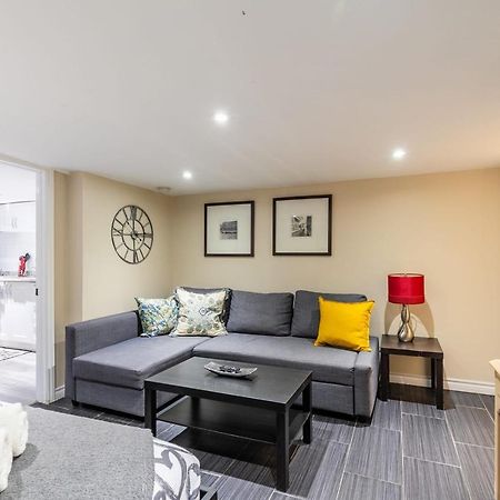 Newly Renovated - Cozy 1Br Apt With Netflix - Prime Location Торонто Экстерьер фото